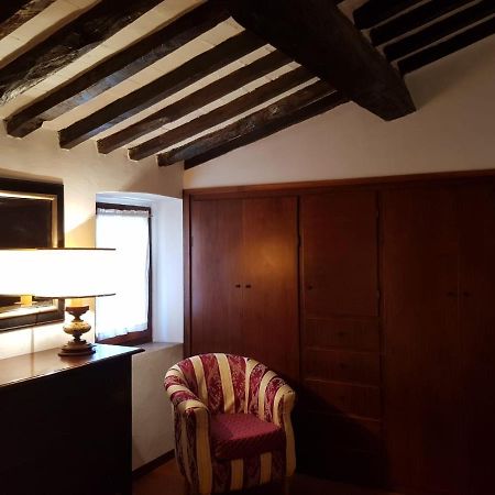 In Castello Apartment Castagneto Carducci Bagian luar foto